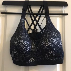 Victoria’s Secret The Lightweight Bra
